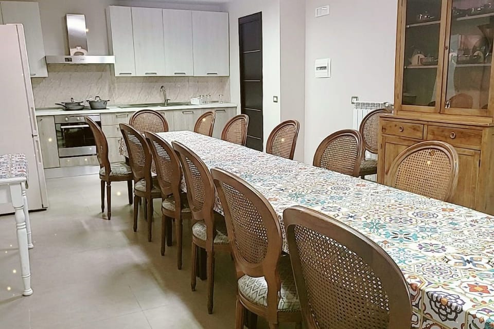Exclusive Villa | Minibar, desk, laptop workspace, free WiFi