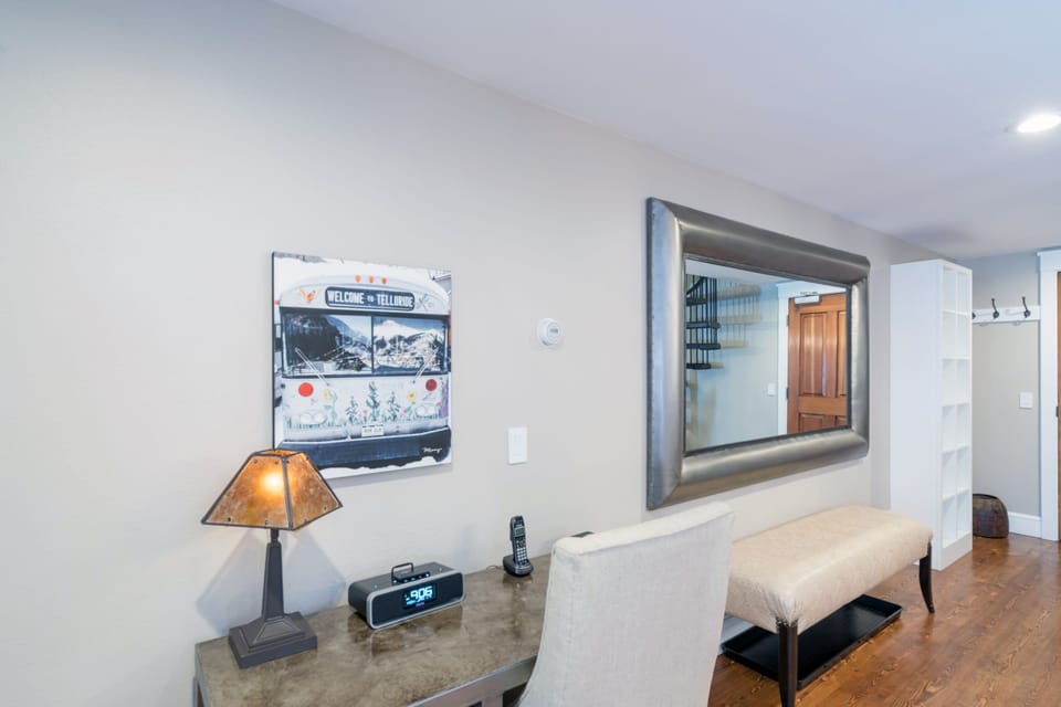 Condo, 3 Bedrooms | Interior