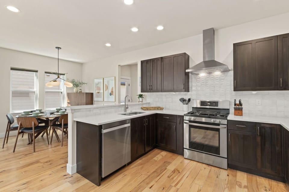 Chef's Kitchen | Stainless Steel Appliances and Breakfast Bar