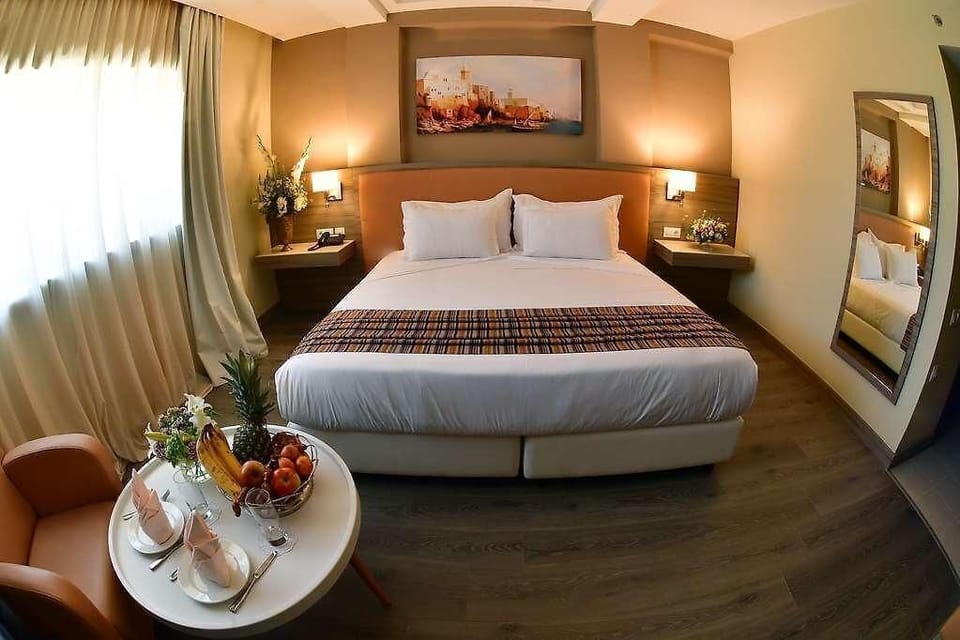 Double or Twin Room | Premium bedding, minibar, laptop workspace, WiFi (free)