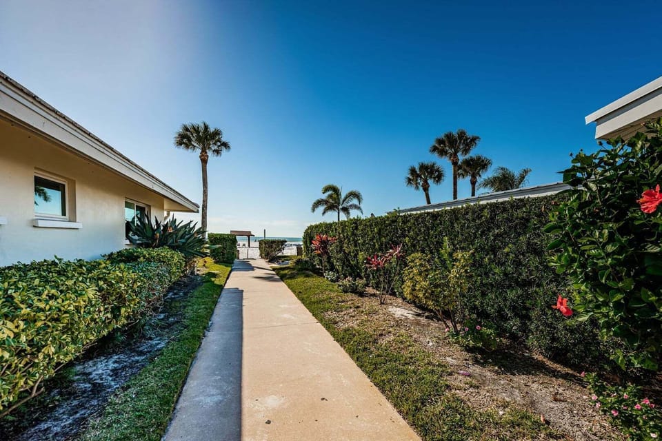 Beach Access 1