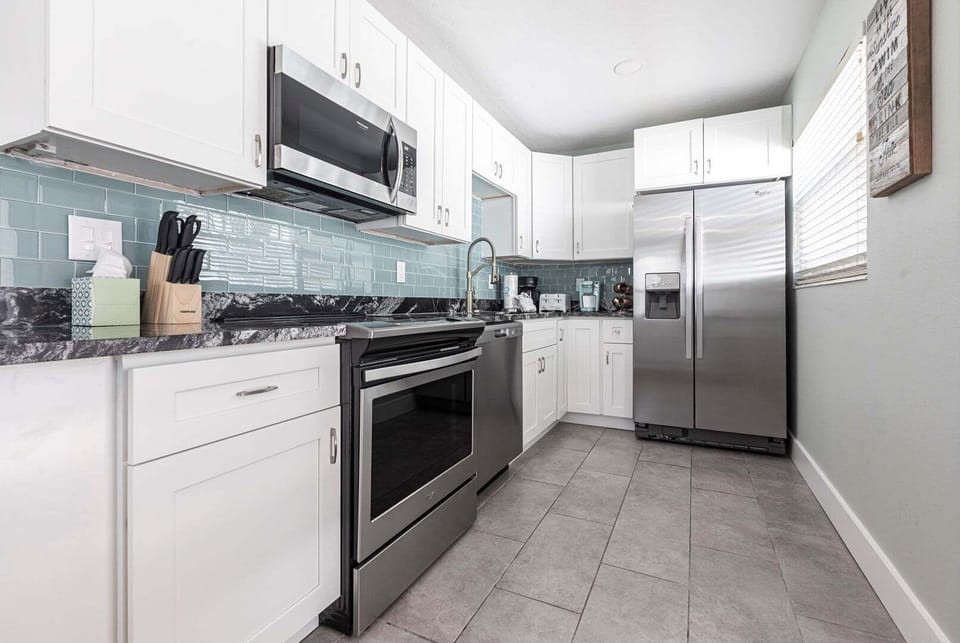 07 Kitchen