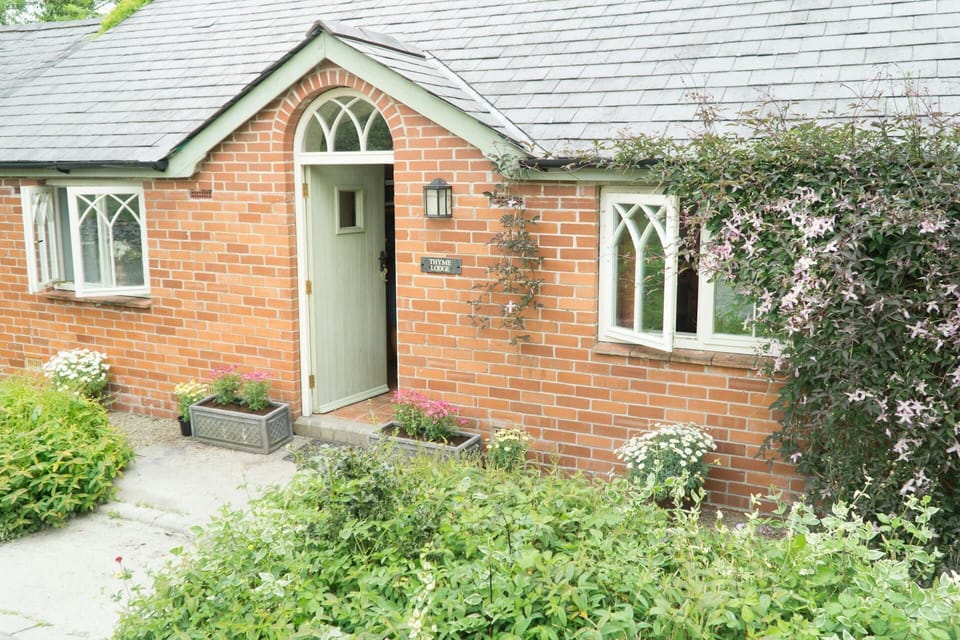 Entrance to Thyme Lodge
