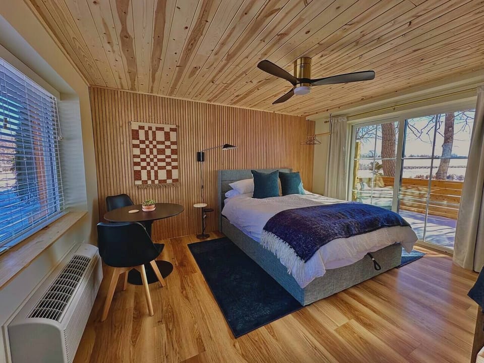 4bfa1c03 1550 4a2a 8ee2 9b40d1e28718