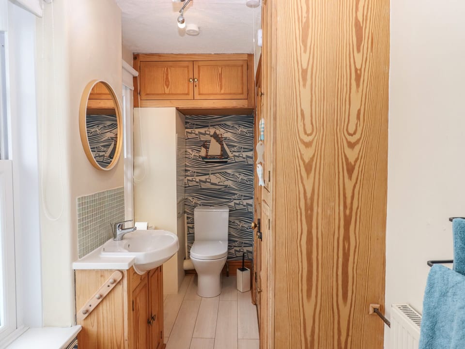 Topsail Cottage in Dartmouth