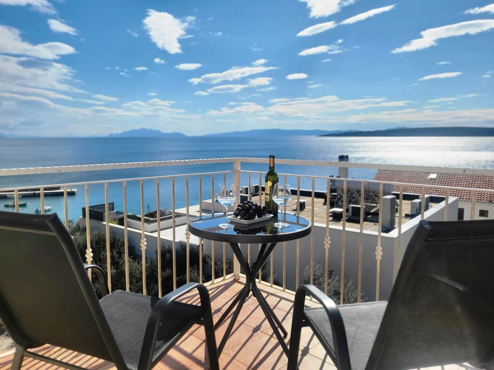 Shared Dormitory, Multiple Bedrooms, Smoking, Terrace | Balcony