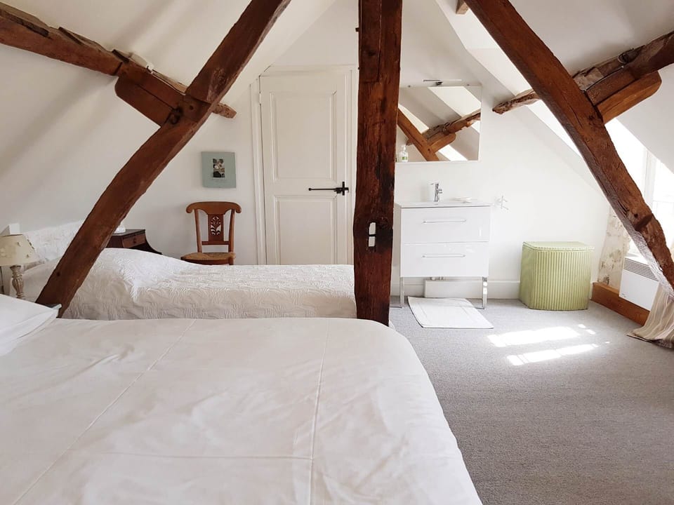 lit-chambre-etage