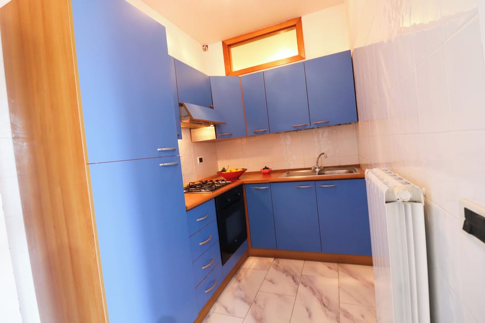 Apartment, 2 Bedrooms, Smoking, Balcony | Private kitchen