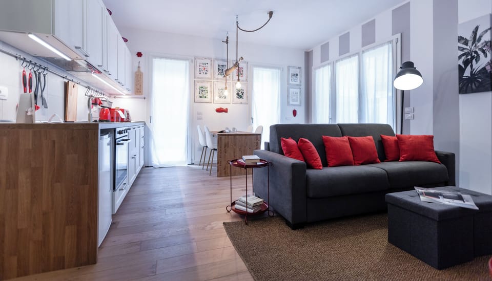 Apartment (1 Bedroom) | Interior