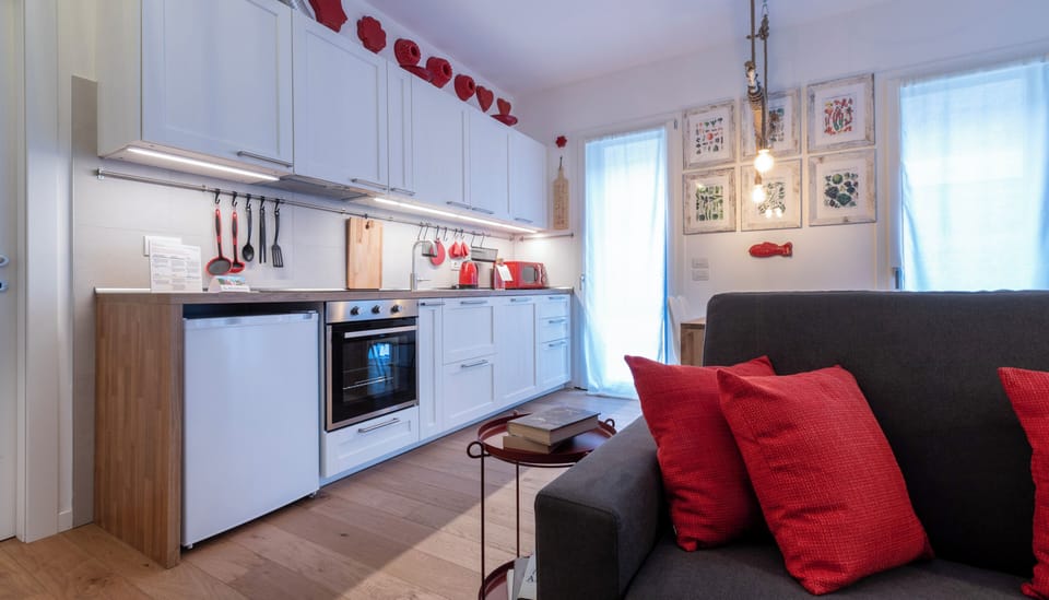 Apartment (1 Bedroom) | Interior