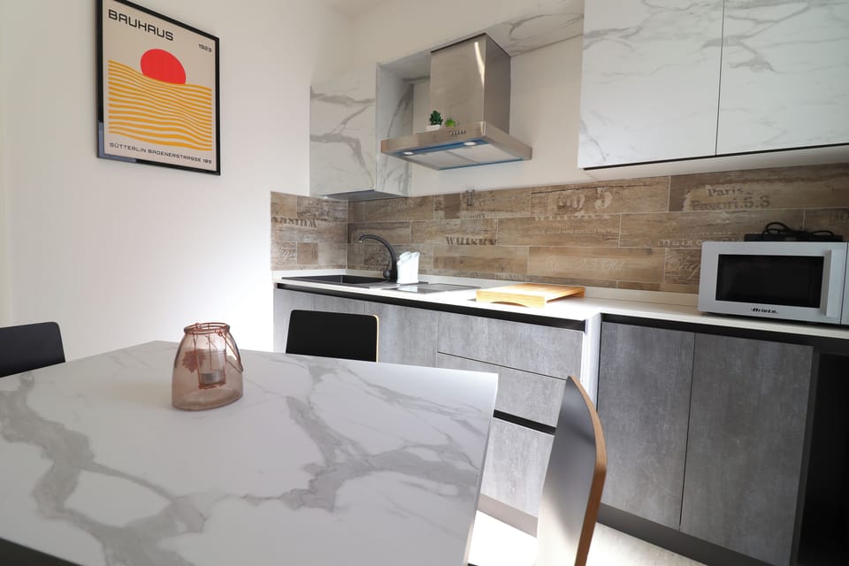 Apartment, 1 Bedroom, Smoking, Patio | Private kitchen