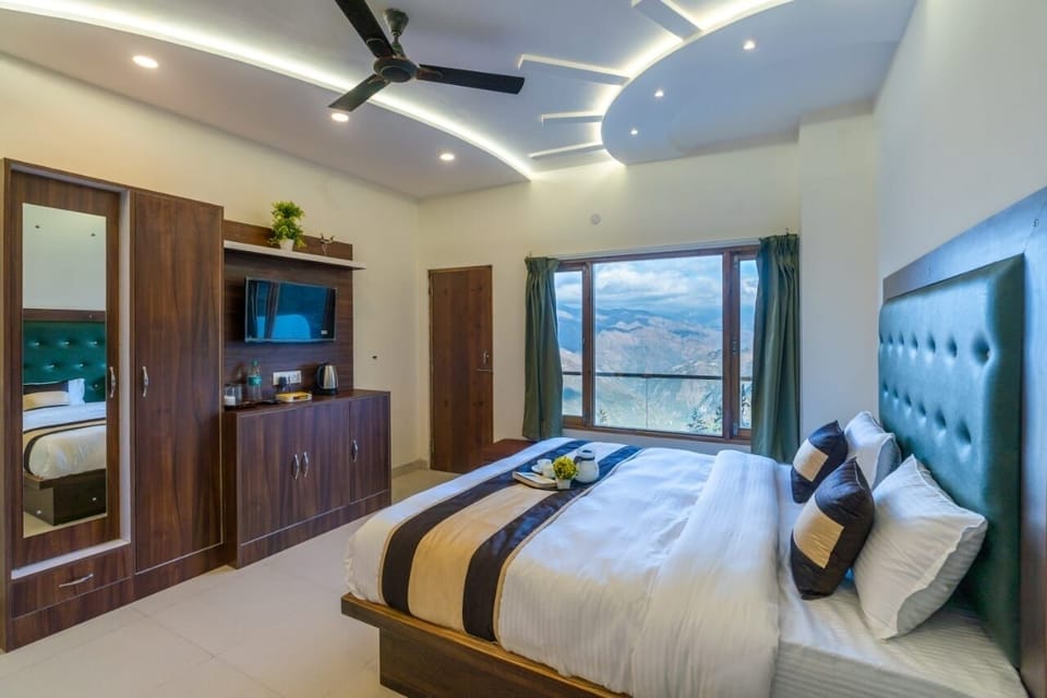 Superior Single Room | Free WiFi