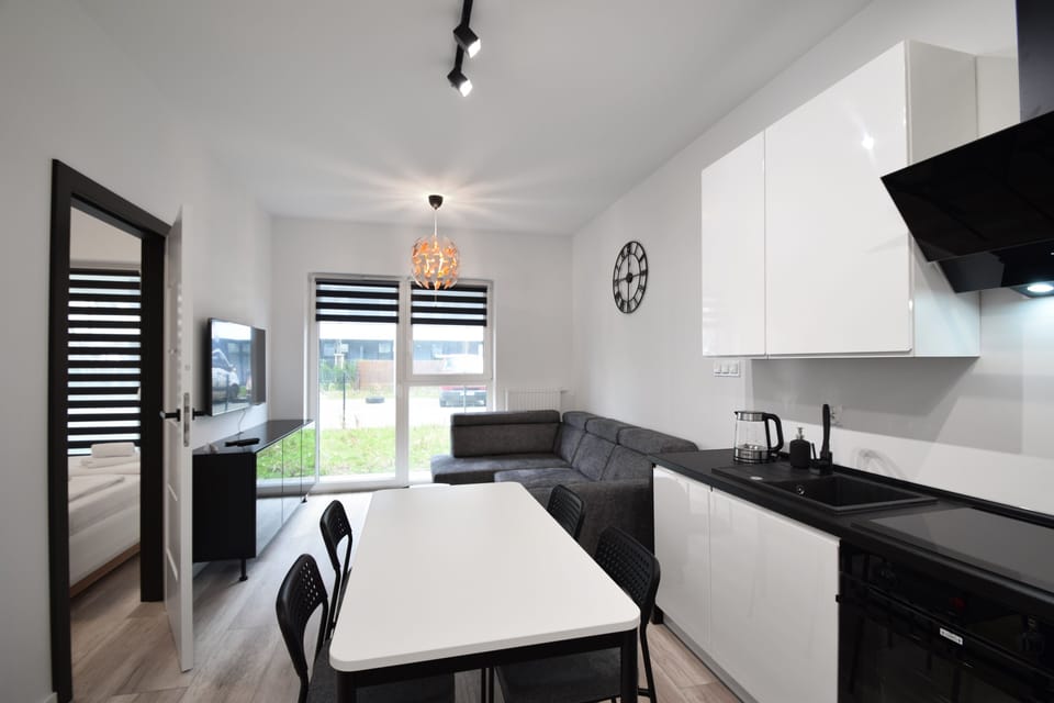 Classic Apartment | In-room dining