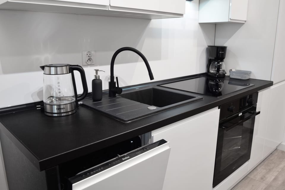 Classic Apartment | Private kitchenette | Fridge, stovetop, espresso maker, coffee/tea maker