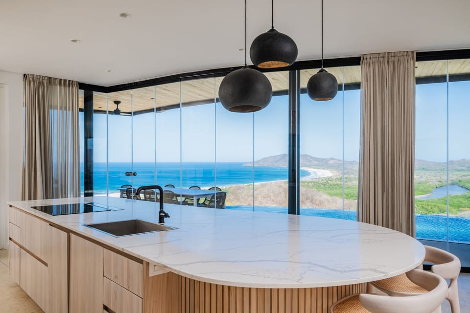 Kitchen view - State-of-the-art kitchen with incredible views