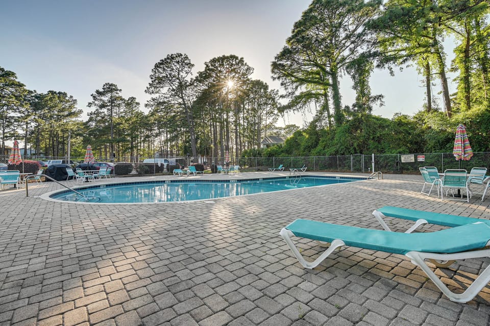 Apartment (3 Bedrooms) | Front of property