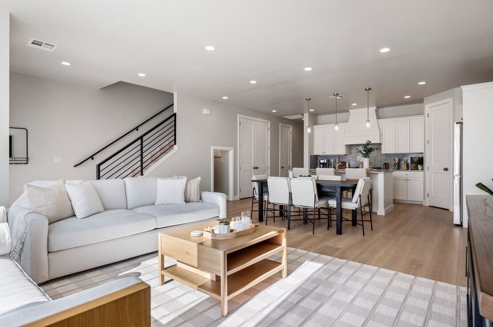 Townhome, 4 Bedrooms | Living area | Smart TV, streaming services