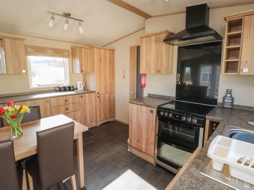 Fridge, electric kettle, toaster, cookware/dishes/utensils