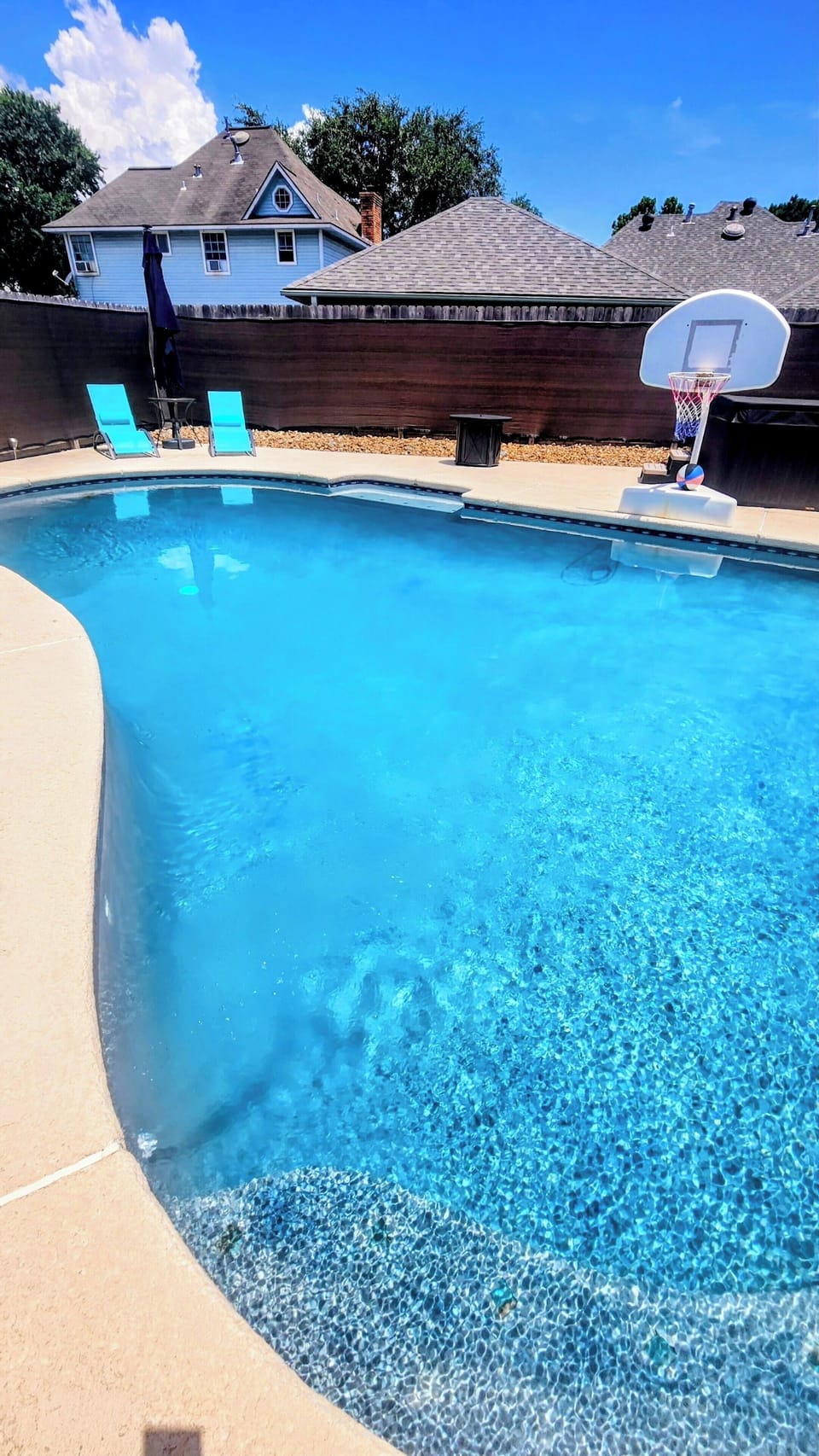 Large swimming pool 4-8' deep. No "shallow" end.