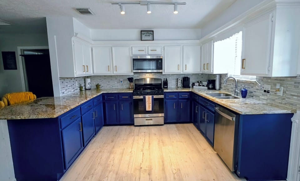 Fully equipped kitchen with everything your family needs.