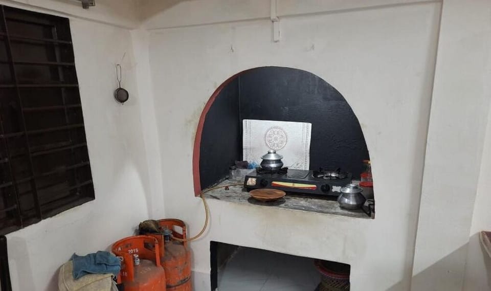 Fridge, microwave, dishwasher, electric kettle