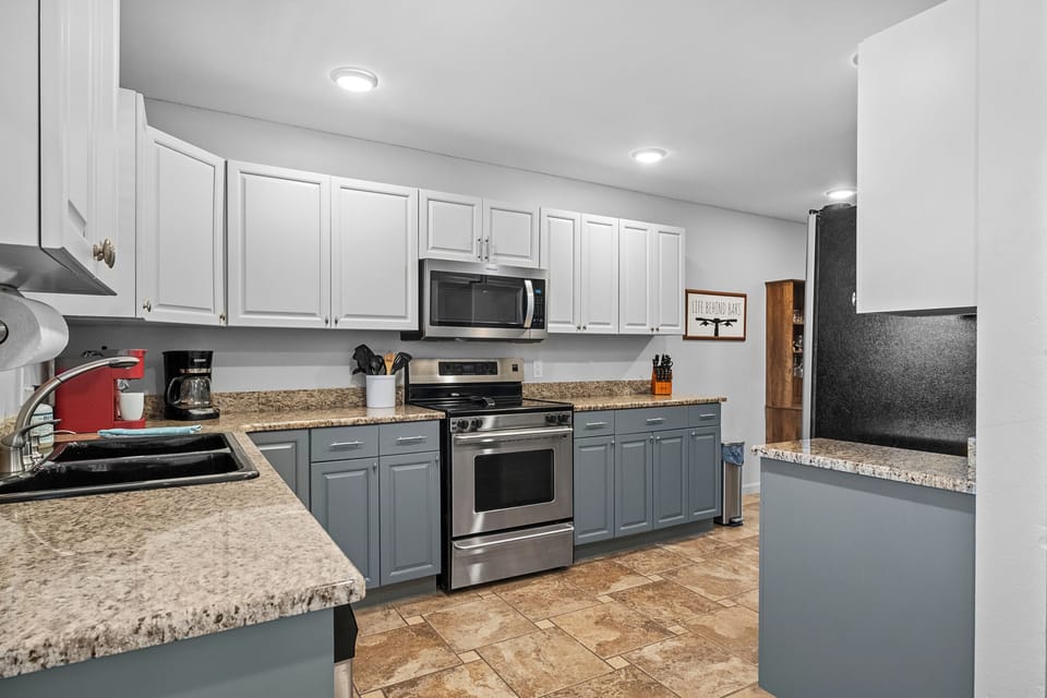 Fully stocked kitchen for all your cooking & baking needs!