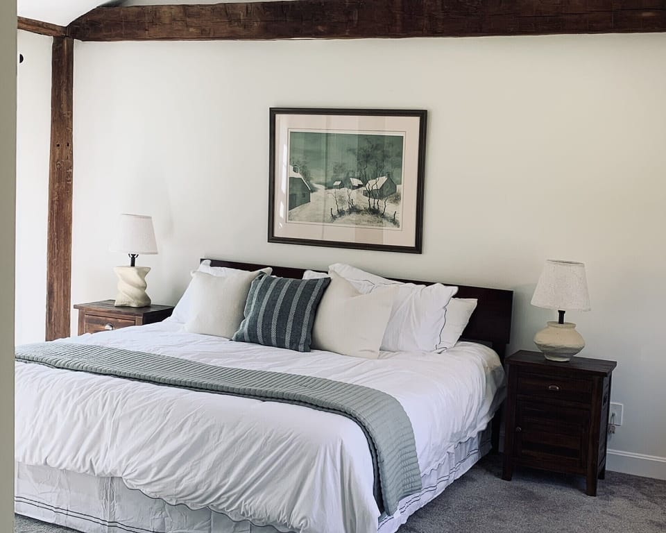 Bedroom 1:  King size bed in 1st floor master with SMART TV
