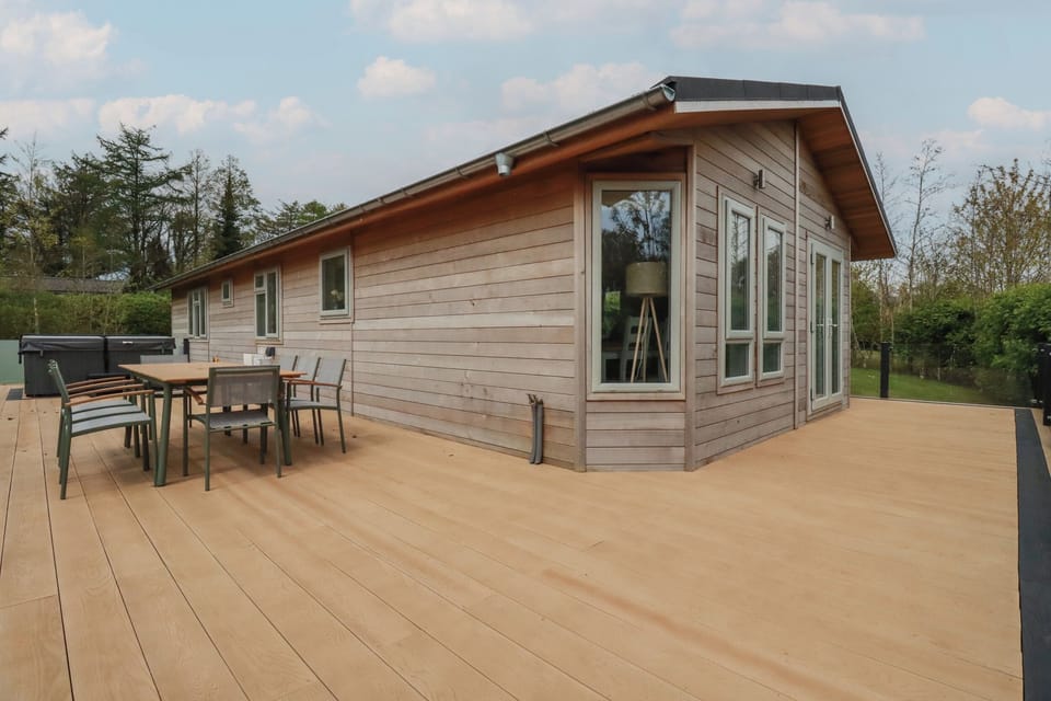 Cottage | Outdoor dining