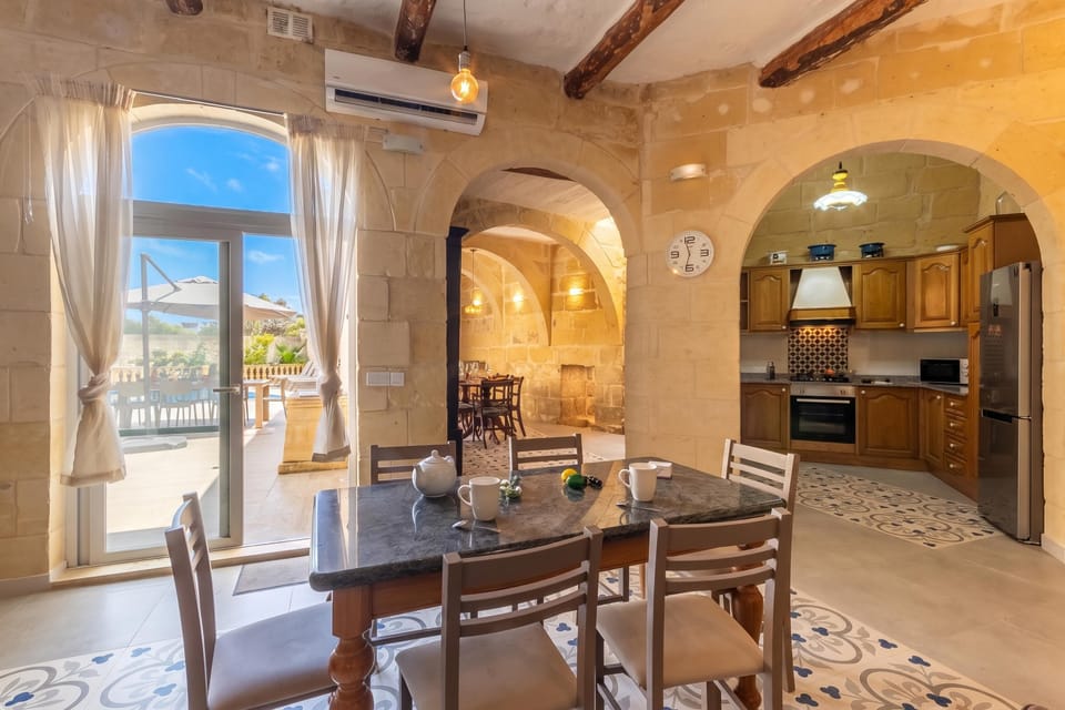 Living and dining room
