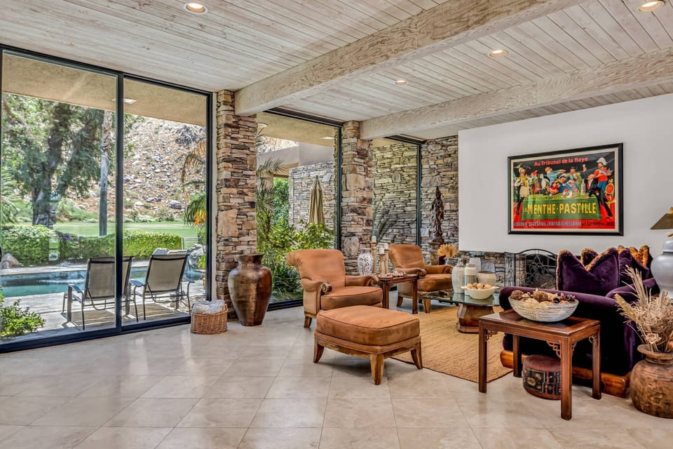 Formal seating area and the stunning views.