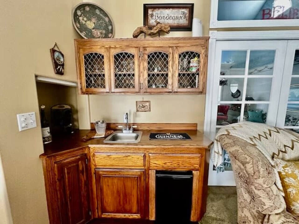 wet bar