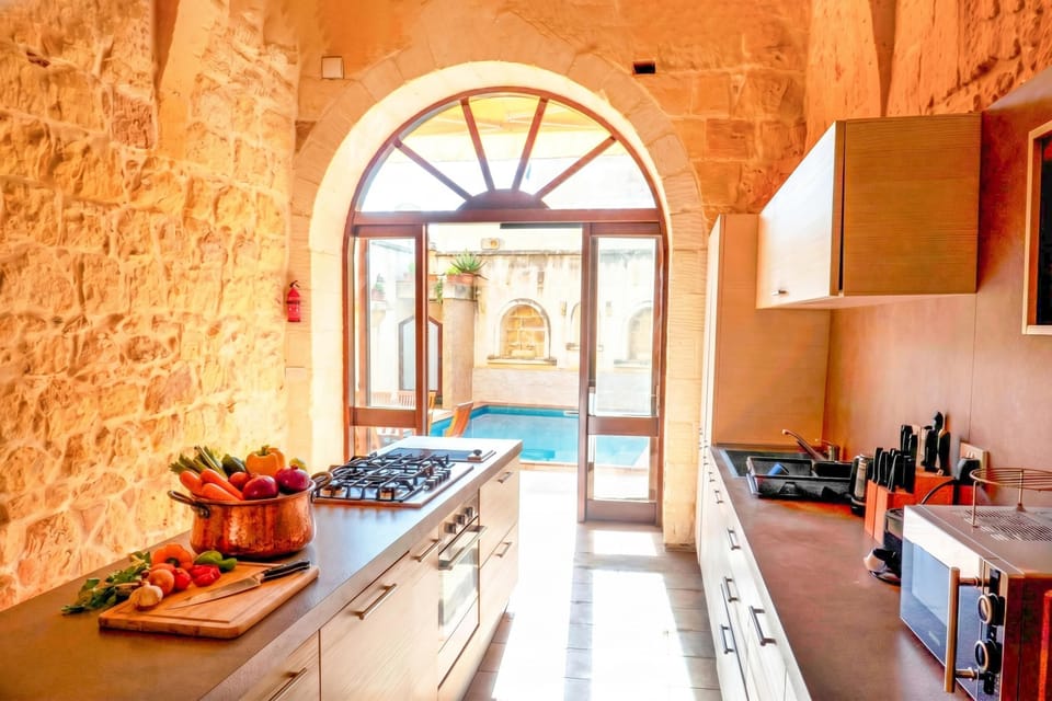 Family House, Multiple Bedrooms (Mixel Gozitan Villa and Pool) | Private kitchen | Fridge, microwave, oven, stovetop
