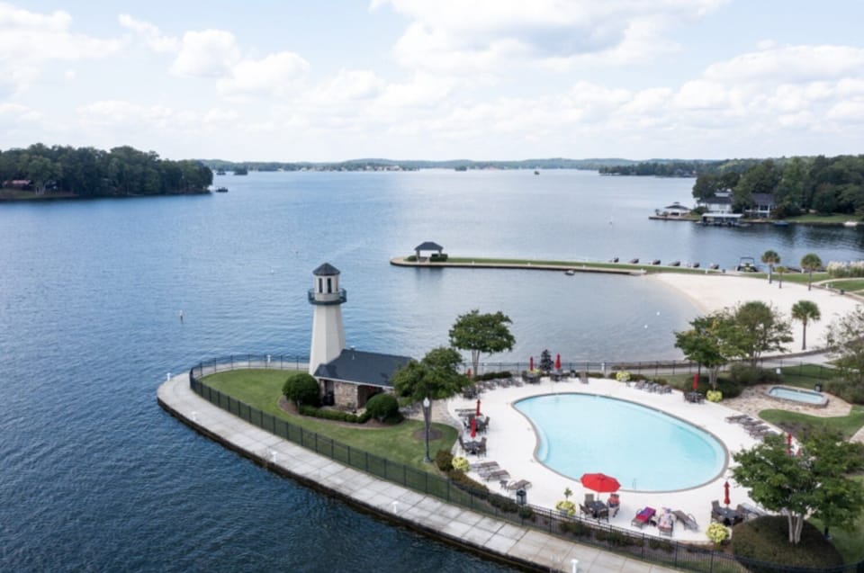 This is Harbor Pointe, one of the marinas in our Stillwaters neighborhood.