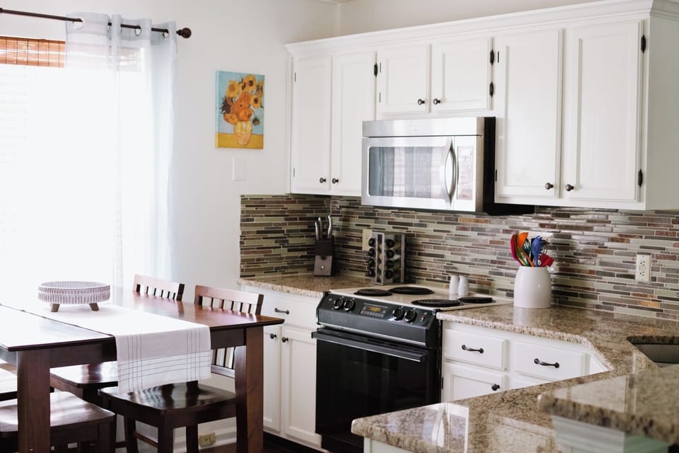 Where love and laughter simmer, and memories are always served fresh. Enjoy making meals at our fully stocked kitchen. 