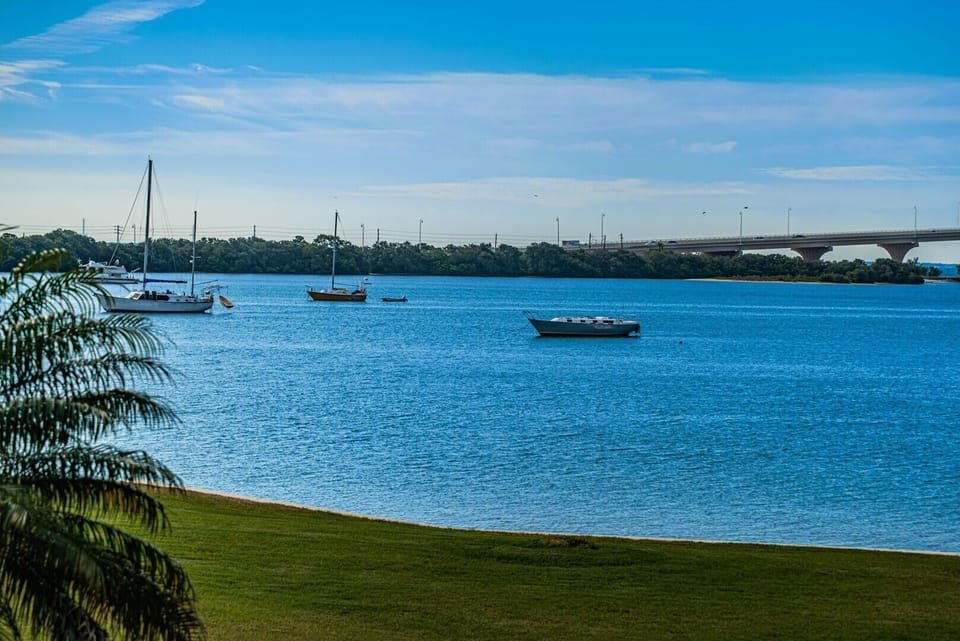 4-web-or-mls-Balcony View 2