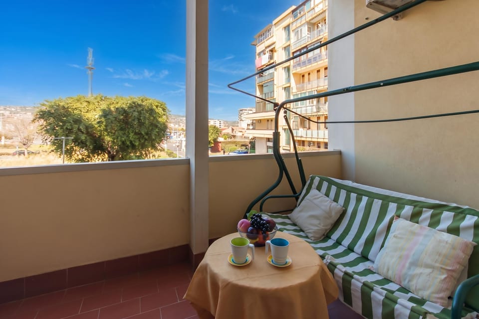Family Apartment, 2 Bedrooms, Balcony (Happy Apartment Nettuno Close To Sea) | Balcony
