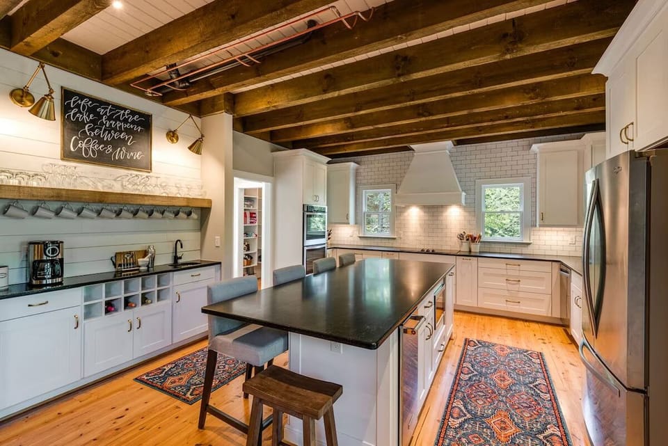 Kitchen with center Island (seats 6), plenty of workspace for multiple people preparing meals for large gatherings....