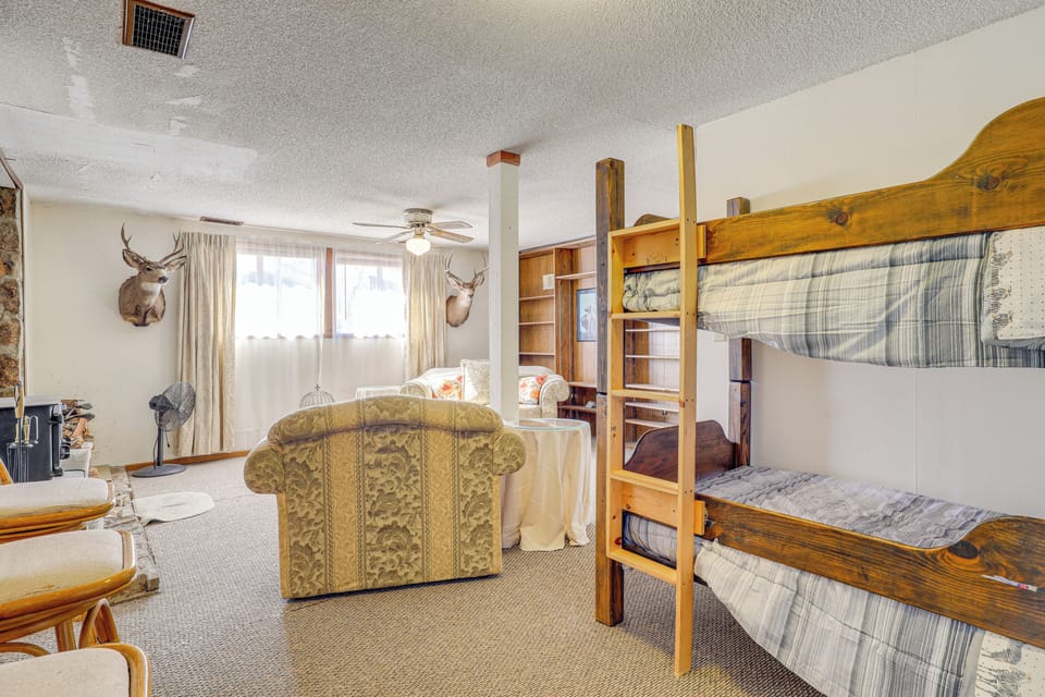 House (4 Bedrooms) | Interior