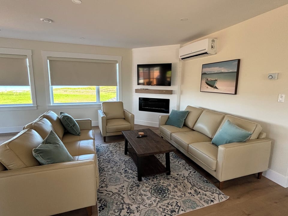 Upstairs living room