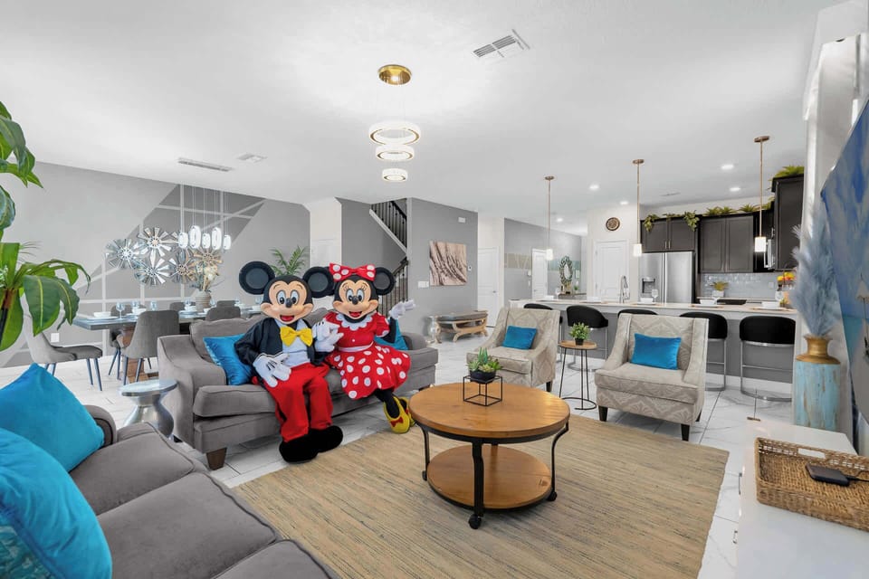 Spacious Group Friendly Layout