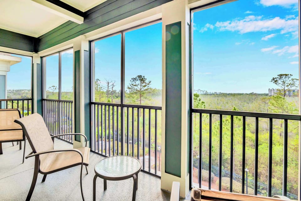 Furnished private patio area