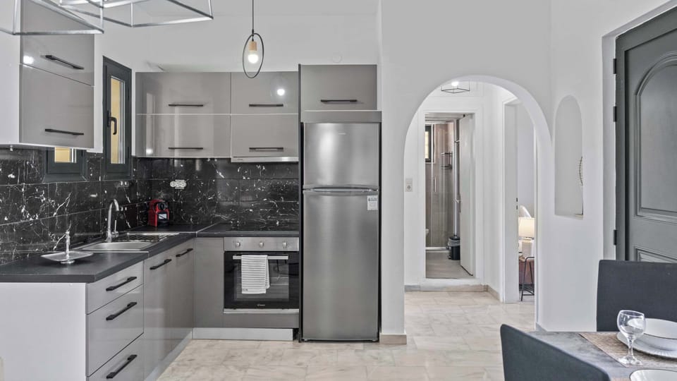 Cook With Ease • Modern Oven & Appliances

