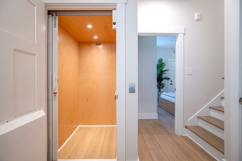 Elevator