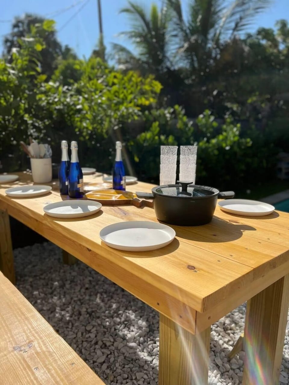 Outdoor dining