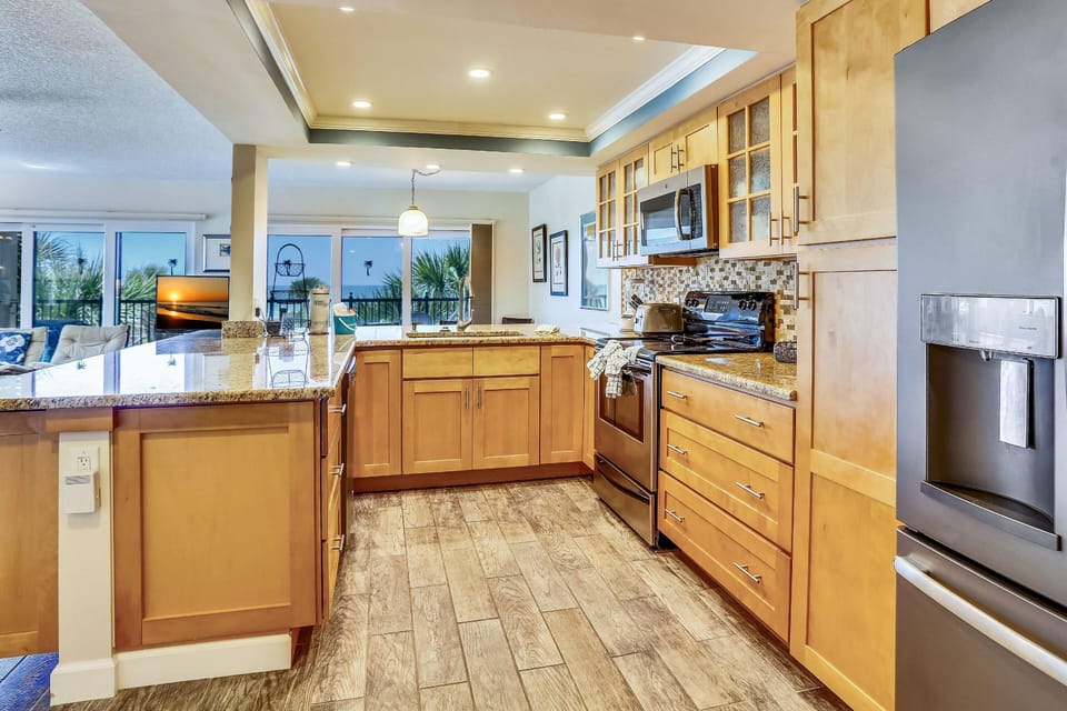Condo, 1 King Bed (Land's End 8-301 Beach Front) | Private kitchen | Oven, toaster