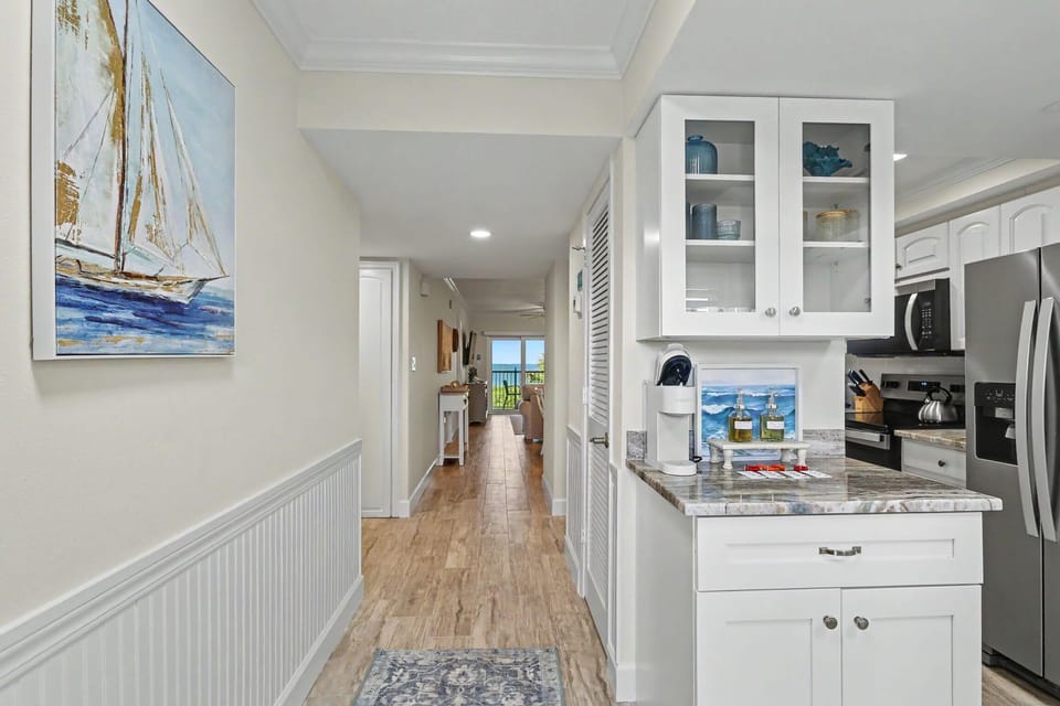 Condo, Multiple Beds (Land's End 8-303 Beach Front) | Private kitchen | Oven, toaster