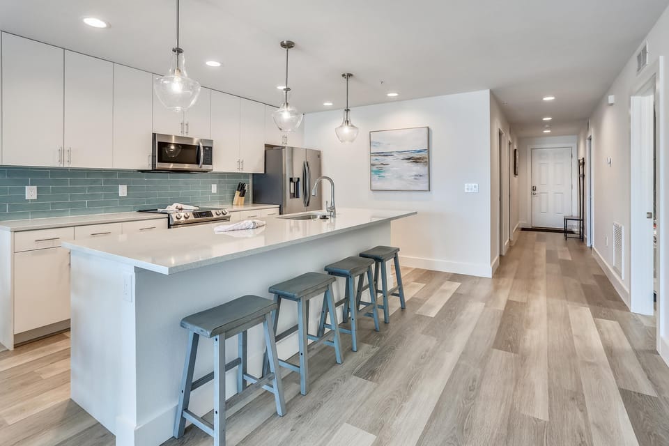 Condo, Multiple Beds (Madeira Del Mar 305) | Private kitchen | Oven