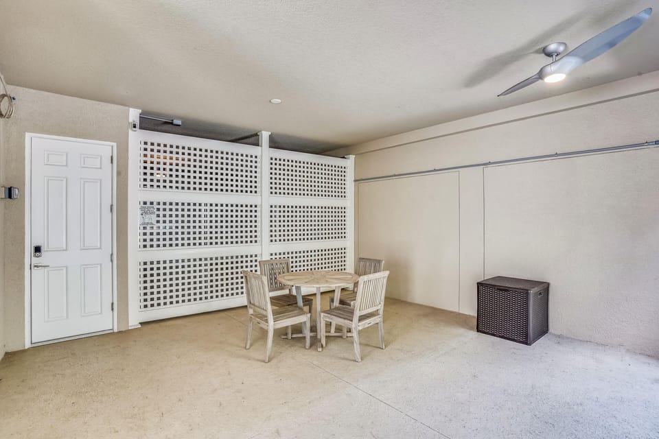 House, Multiple Beds (Redington Townhouse 16303 - Pelican P) | Dining
