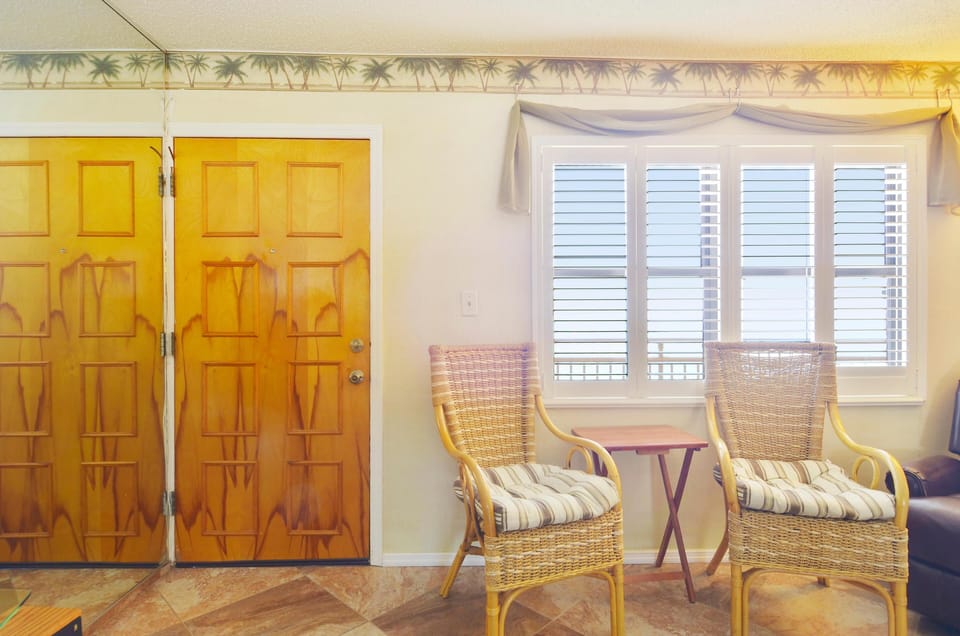 Condo, Multiple Beds (Sunset Chateau 506 - Premier) | Interior