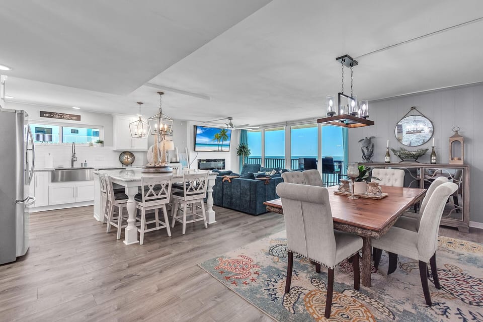 Condo, Multiple Beds (Trillium 3A - Premier) | Dining